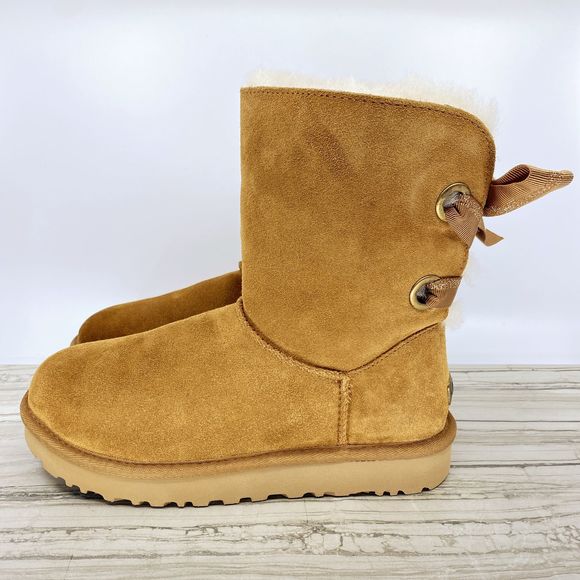 UGG Shoes - UGG CUSTOMIZABLE BAILEY BOW SHORT